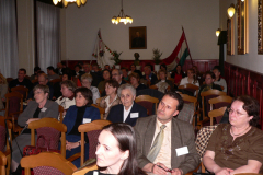 p1350528